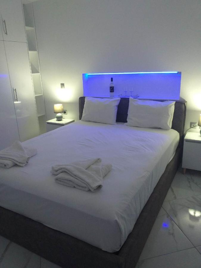 Infinity Blue Suite Panteli المظهر الخارجي الصورة